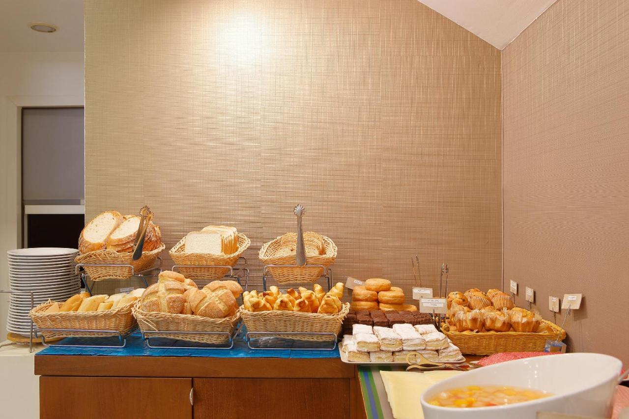 Hotel Santa Rosa, Blue Hoteles Χιχόν Εξωτερικό φωτογραφία